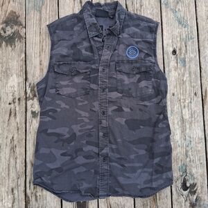 Harley-Davidson Gray Camo Sleeveless Button Up Shirt Vest Men’s Large